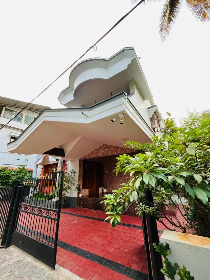 Spacious 3-Bedroom Private Villa In Mangalore - Ideal Getaway For Family And Friends Exterior photo