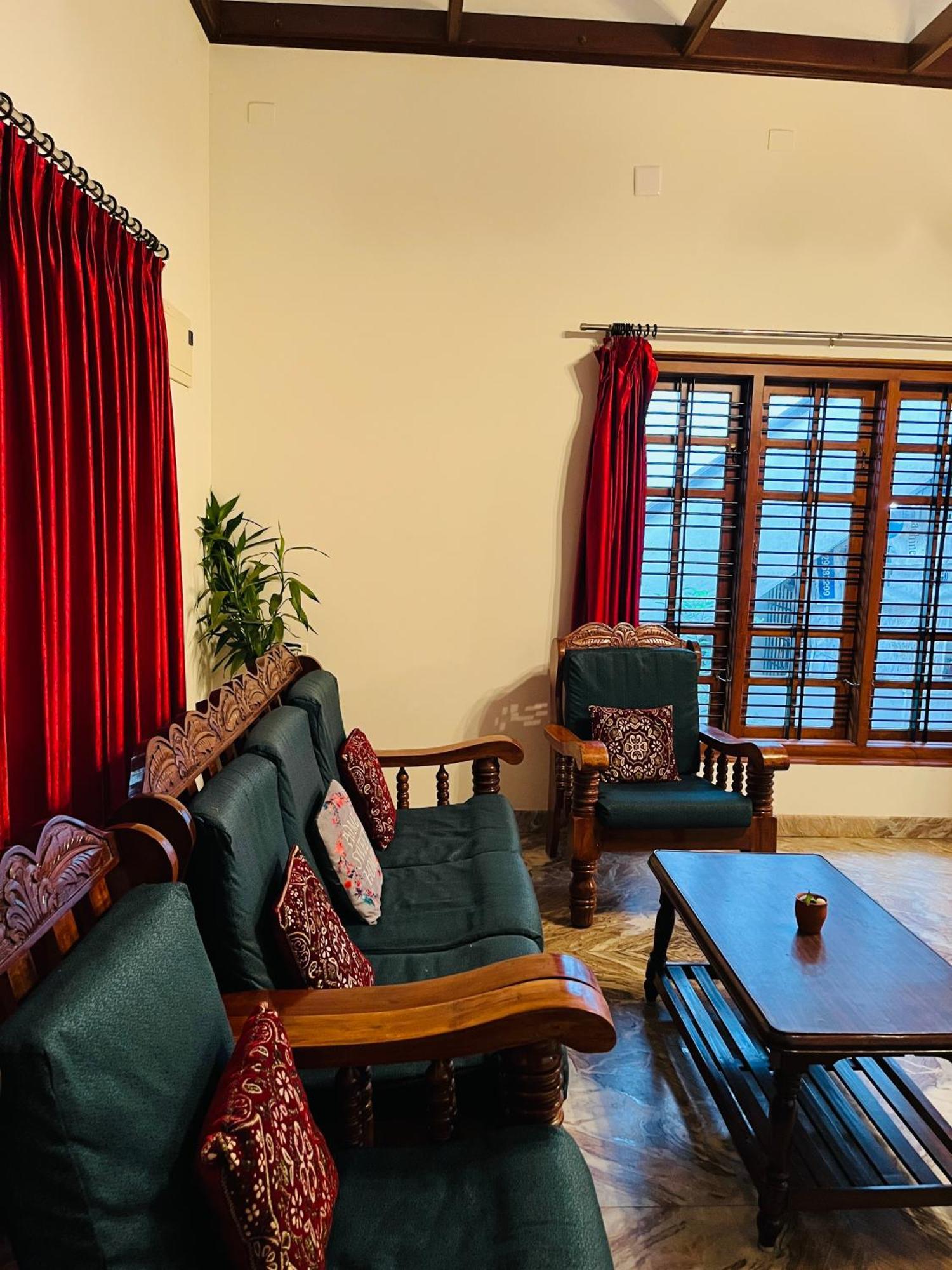 Spacious 3-Bedroom Private Villa In Mangalore - Ideal Getaway For Family And Friends Exterior photo