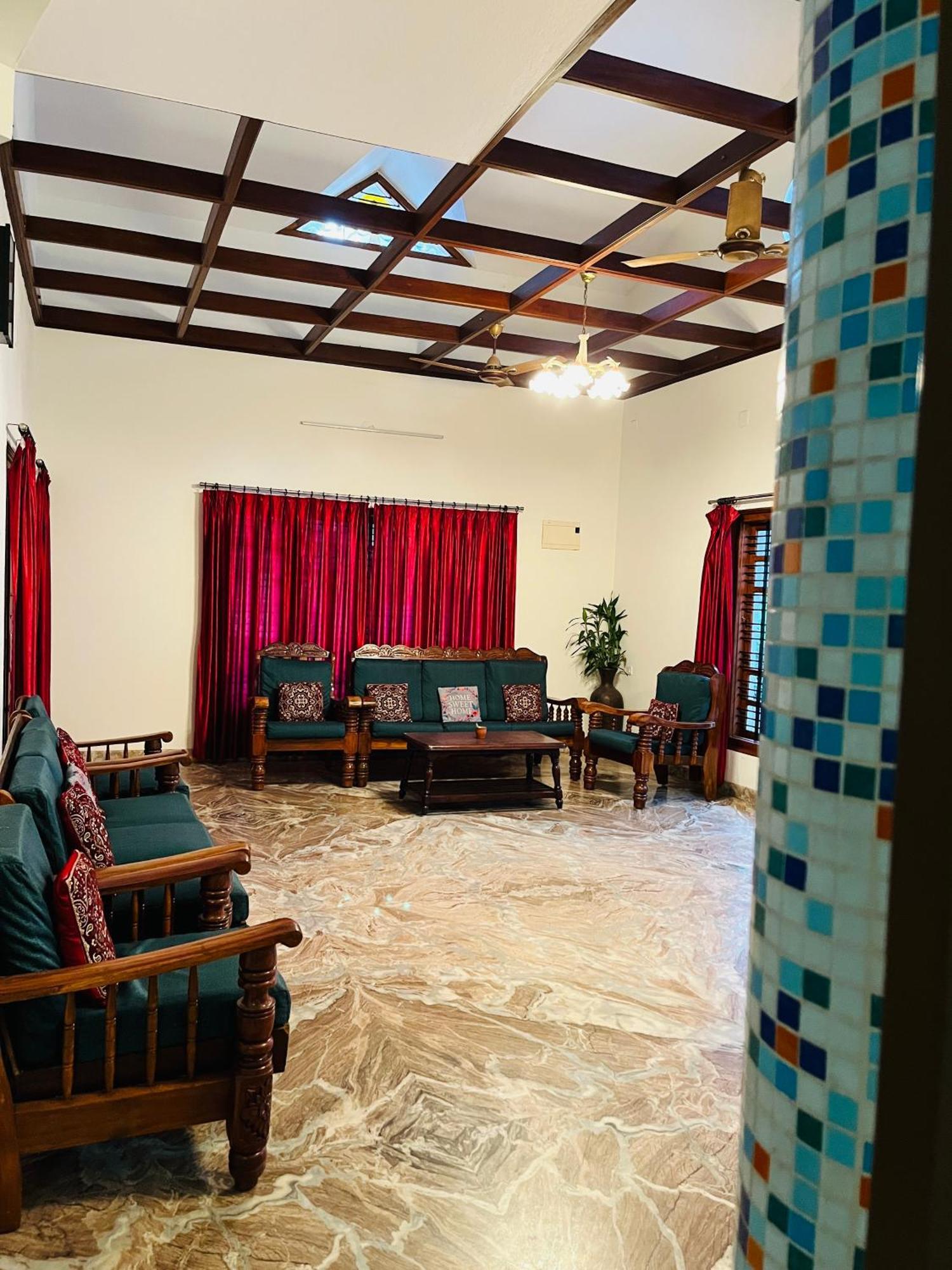 Spacious 3-Bedroom Private Villa In Mangalore - Ideal Getaway For Family And Friends Exterior photo