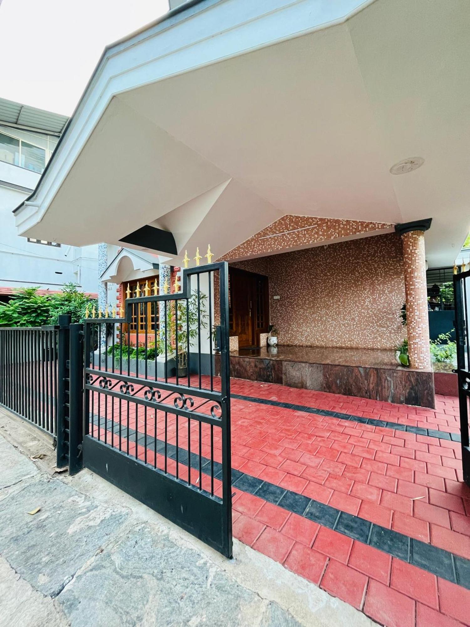 Spacious 3-Bedroom Private Villa In Mangalore - Ideal Getaway For Family And Friends Exterior photo